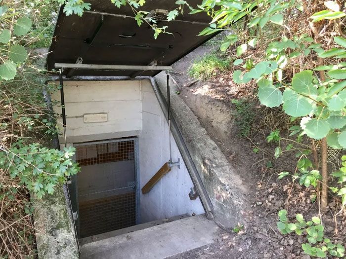 bunker-entrance